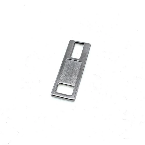 33 mm Fermuar Elciği ön ve detay görünümü