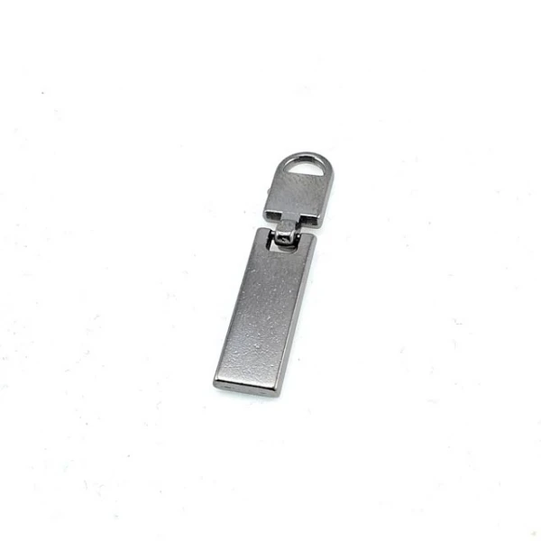 37 mm Zipper Pull product image 37 mm Zipper Pull front and detail view