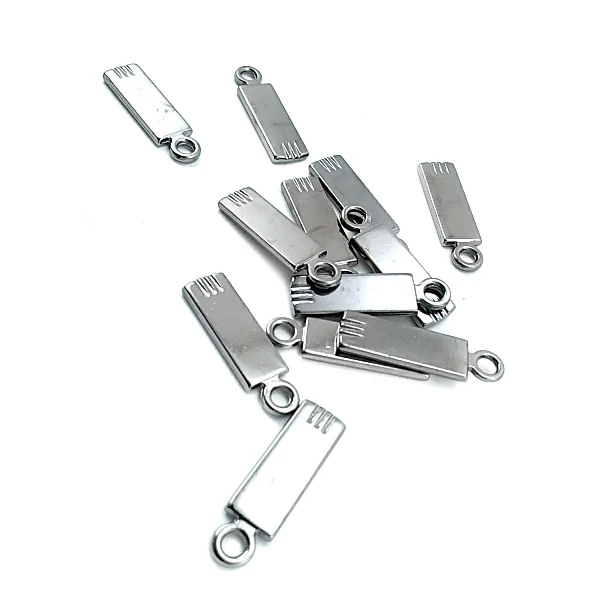 28 mm x 8 mm Simple and Stylish Zipper Puller