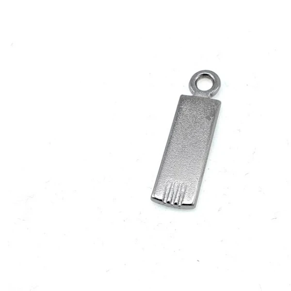 28 mm x 8 mm Simple and Stylish Zipper Puller