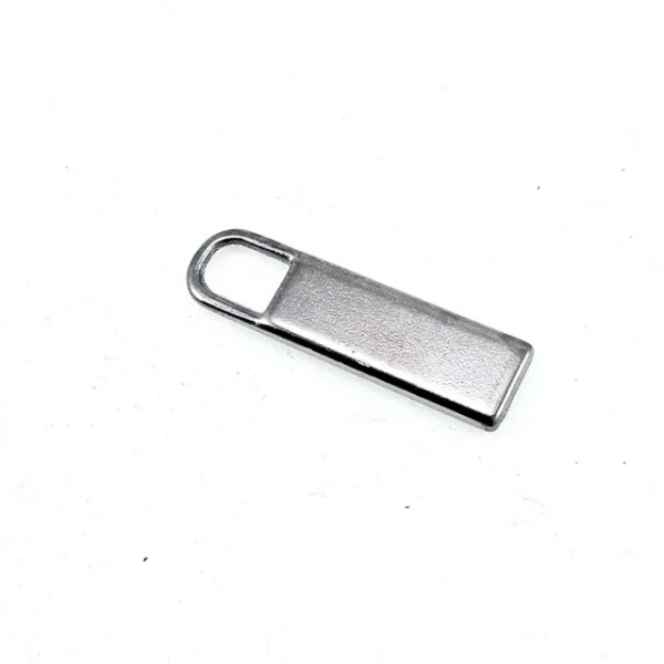 28 mm x 7 mm Simple Zipper Puller