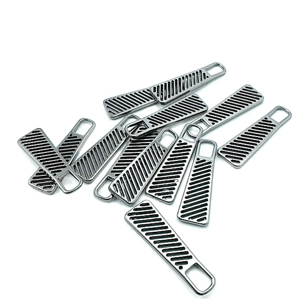 Fermuar Elciği 37 mm x 11 mm Yelpaze Tasarımlı E 742