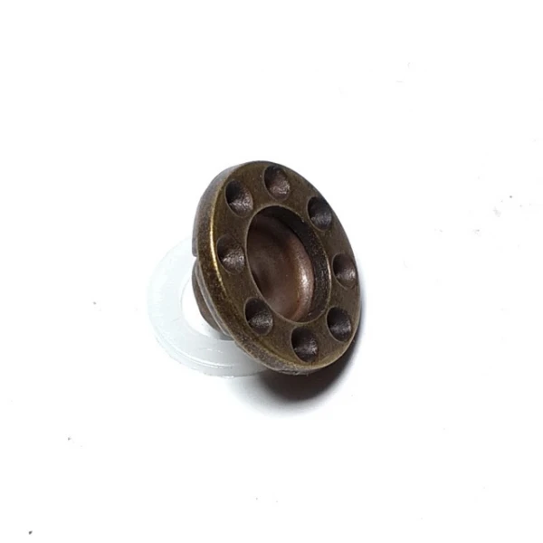 17 mm Zamak kuşgözü kaban ve mont bağcık deliği çap