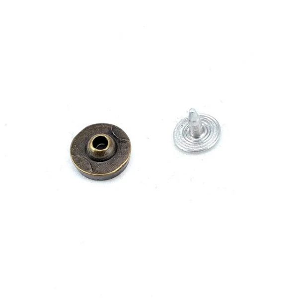 10 mm Rivet front and detail view