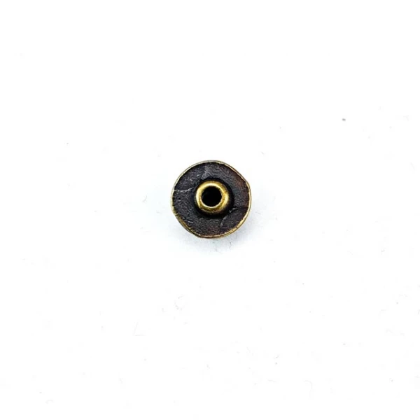 10 mm Rivet front and detail view