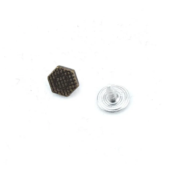 8 mm Rivet front and detail view