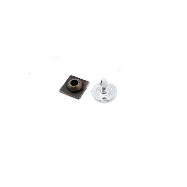 8 mm Rivet front and detail view