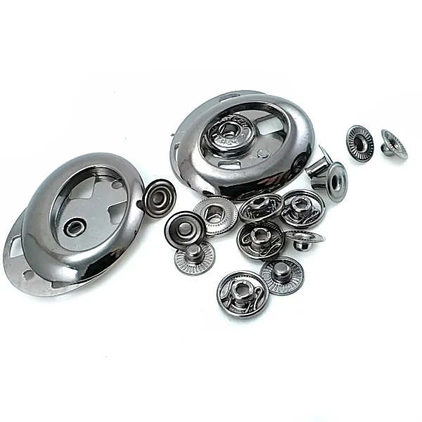 30 mm Snap Fastener front and detail view