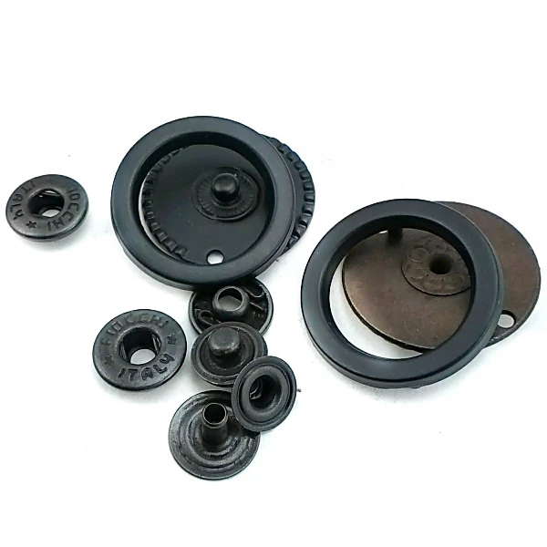 28 mm Snap Fastener front and detail view
