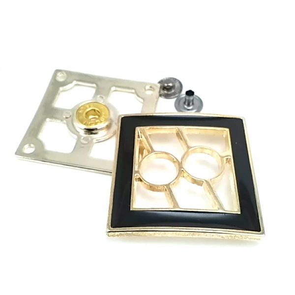 Çıtçıt Düğme Desenli ve Şık Metal Çıtçıt 42 x 42 mm E 1310