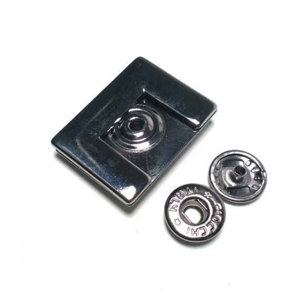 30 x 23 mm Snap Button - Decorative and Stylish