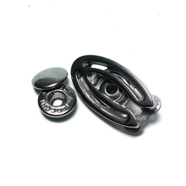 Oval double piece snap button 30 x 17 mm