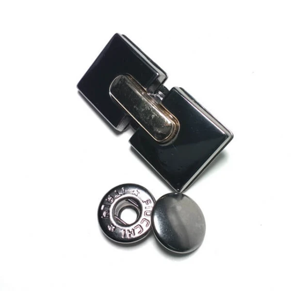 Metal Stylish Double Piece Snap Button Button 37 x 17 mm E 1860 Metal Stylish Double Piece Snap Button Button 37 x 17 mm E 1860