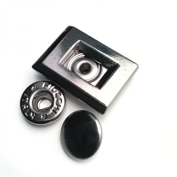 24 mm Snap Fastener front and detail view