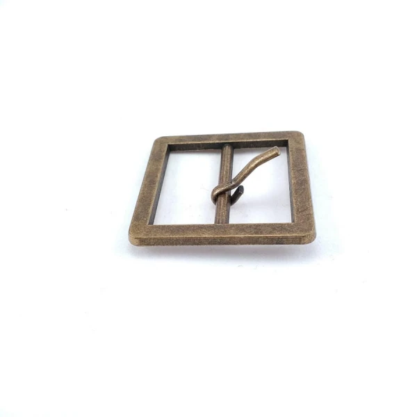 30 mm Center-Bar Buckle front and detail view
