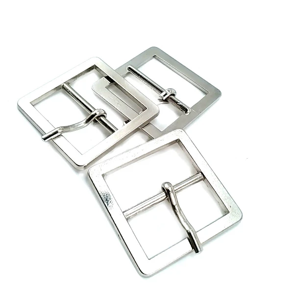 30 mm Center-Bar Buckle front and detail view
