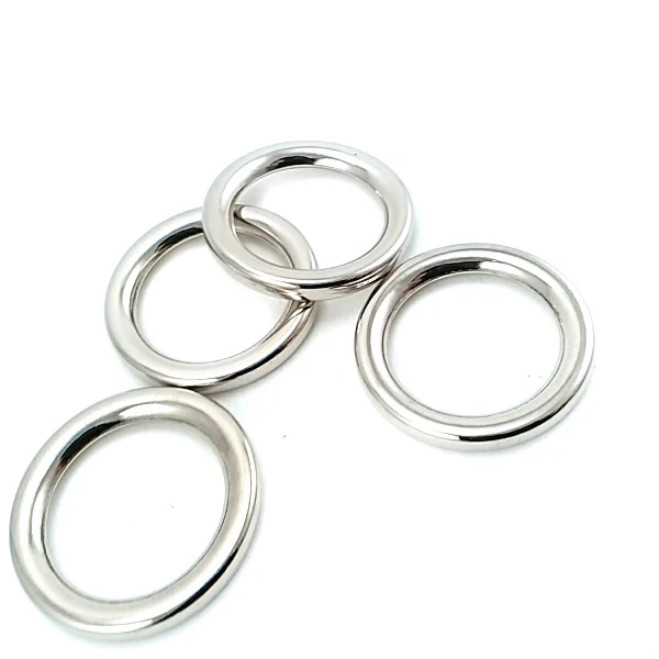 25 mm Ring / Metal Frame front and detail view