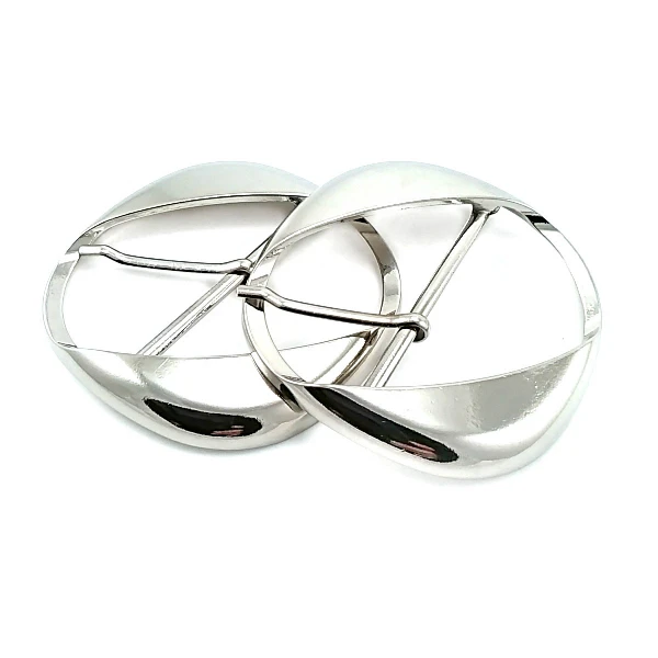 64 mm Center-Bar Buckle front and detail view