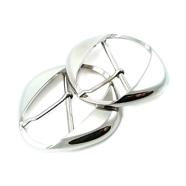 64 mm Center-Bar Buckle front and detail view