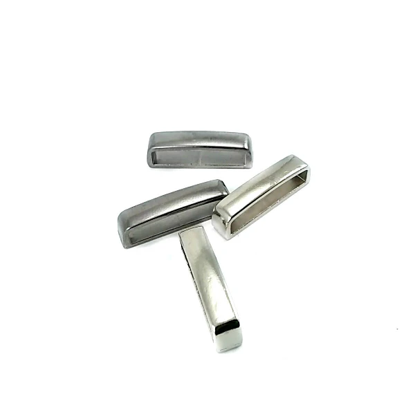 22 mm front and detail view