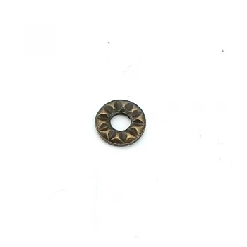 7 mm Ring Shaped Pyramid Metal Frame Buckle E 34