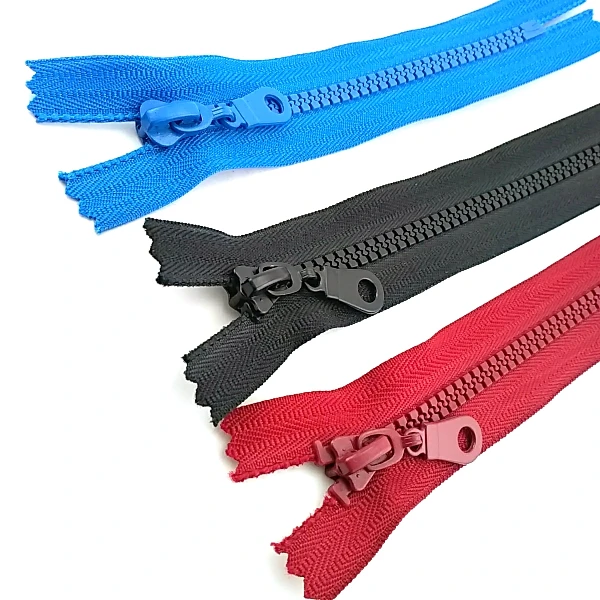 16 cm 6,3 inch Chunky Plastic Teeth Zip Closed End (50 pcs/Pack) FK00001