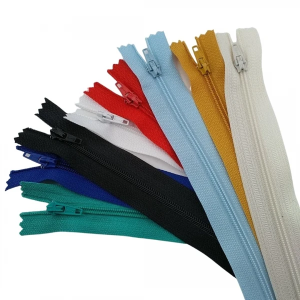 14 cm - 5,5 inch Skirt Zipper - Trouser Zipper Type 3 Closed End (50 pcs/Pack) FP00001 14 cm - 5,5 inch Skirt Zipper - Trouser Zipper Type 3 Closed End (50 pcs/Pack) FP00001
