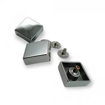 Kare Şekil Çıt çıt Düğme 18 x 18 mm E 1748