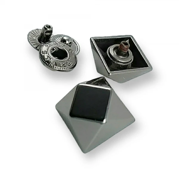 Square Shape Snap Fasteners Button 16 x 16 mm E 1897 Square Shape Snap Fasteners Button 16 x 16 mm E 1897