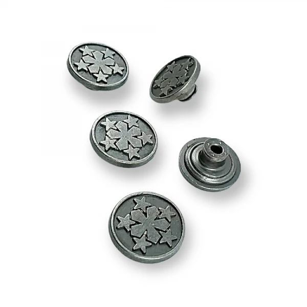 Yıldız Desenli Kot Düğmesi 17 mm - 28 Boy E 1378 Yıldız Desenli Kot Düğmesi 17 mm - 28 Boy E 1378