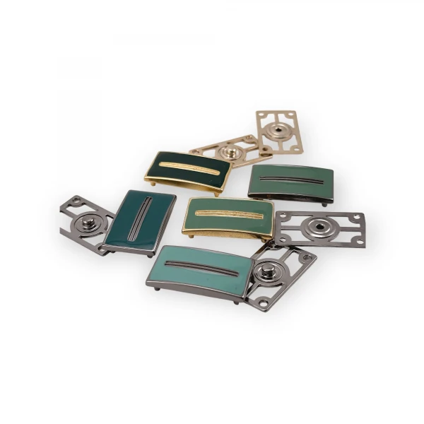 Mineli Şık Çıt Çıt Düğme 35 x 21 mm E 2113