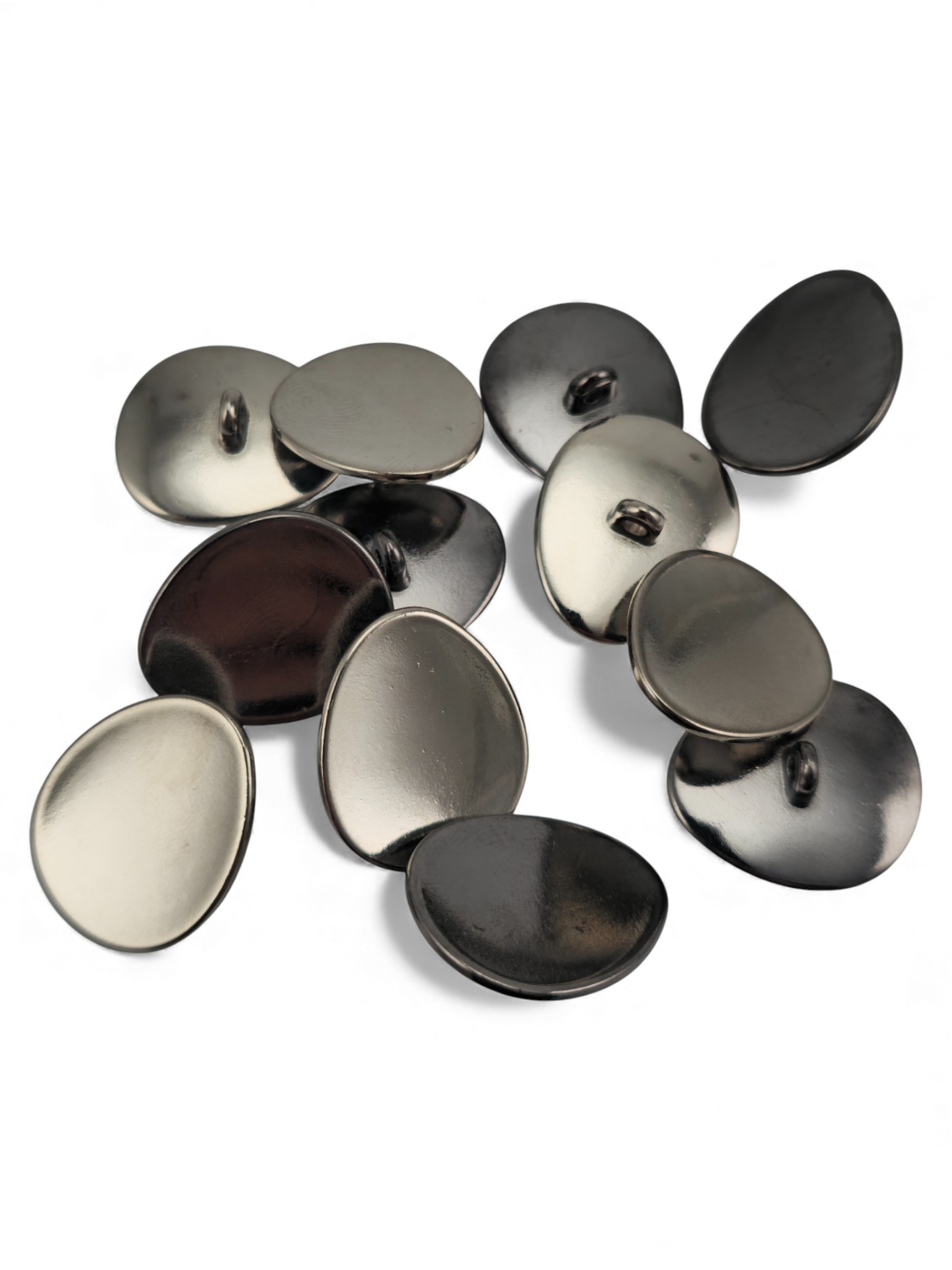 Asymmetrical Oval Shaped Jacket Button 23 mm x 19.5 mm - 36 men Asymmetrical Oval Shaped Jacket Button 23 mm x 19.5 mm - 36 men