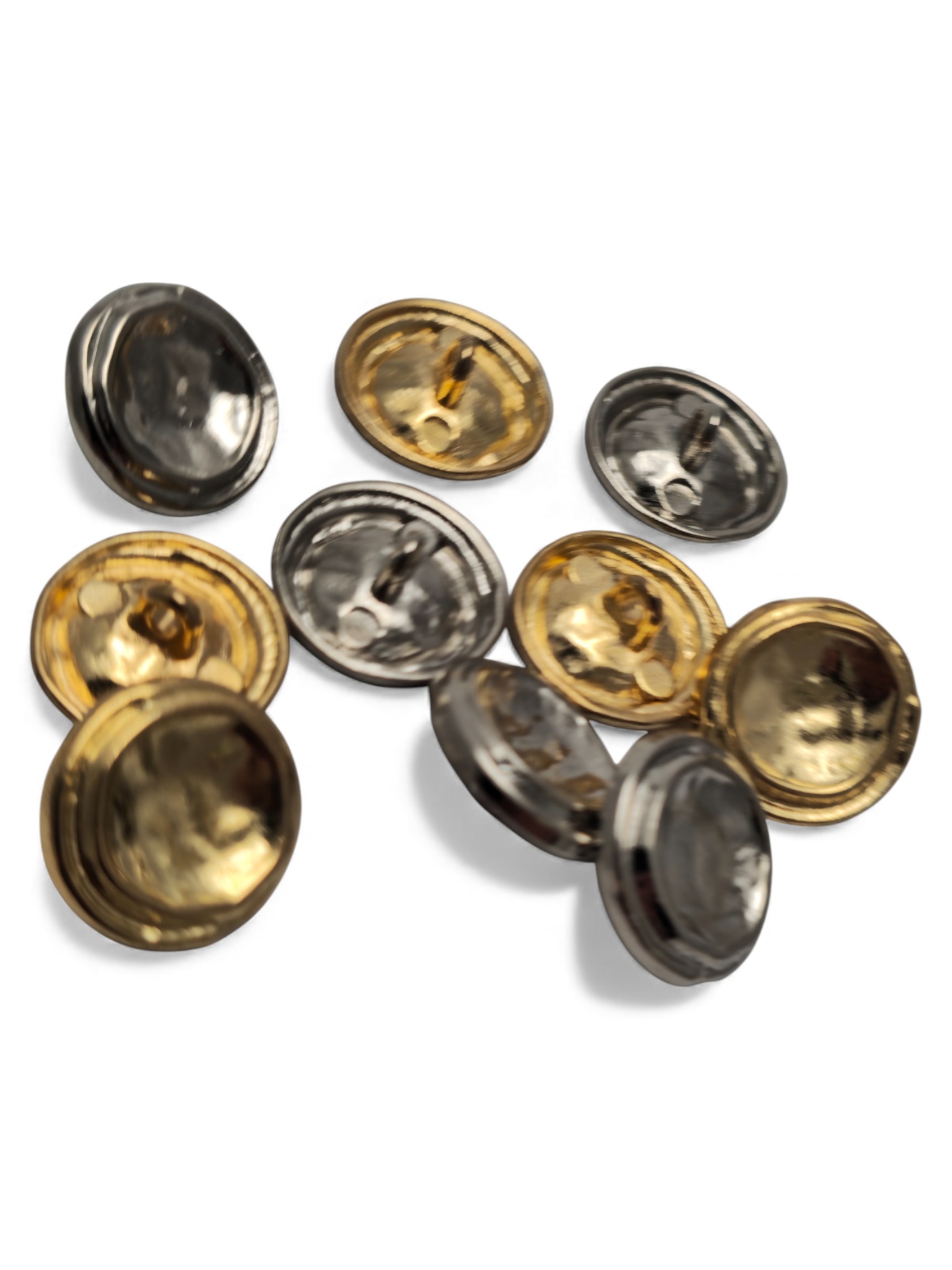 Bombe Yüzeyli, Çekiç İzli Ceket Düğmesi 17 mm - 27 boy Bombe Yüzeyli, Çekiç İzli Ceket Düğmesi 17 mm - 27 boy