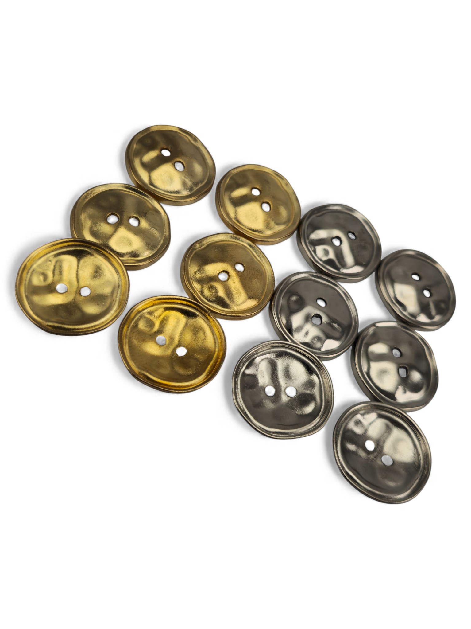 Hammered 2 Hole Zamak Button 20 mm - 32 size