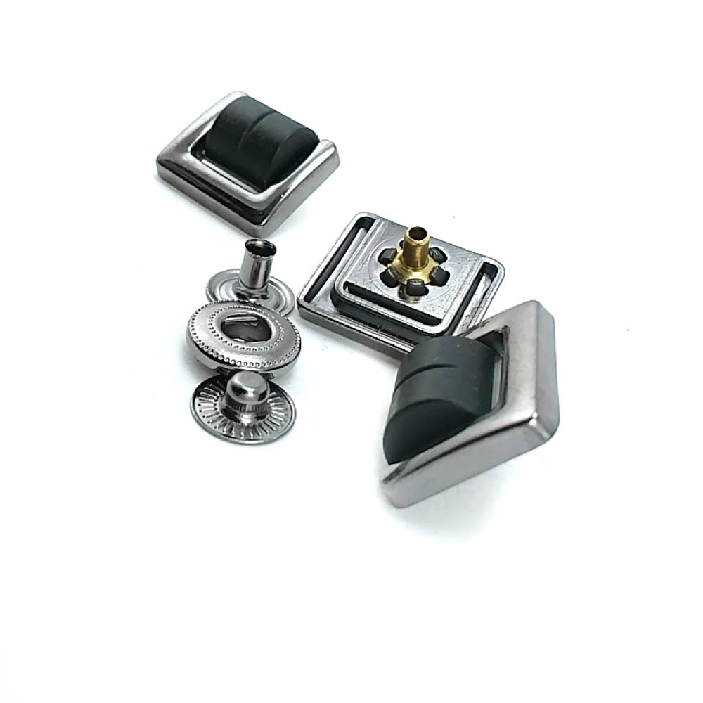 20 mm Snap Fastener front and detail view