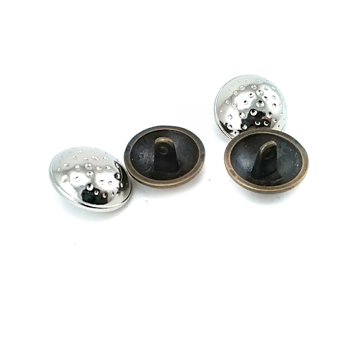 Dotted 20 mm Footed metal button - 33 lignes