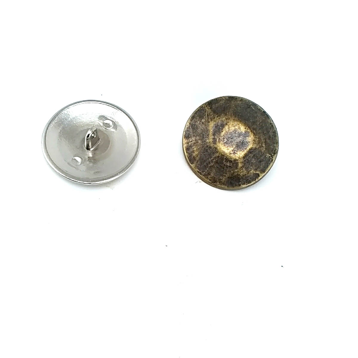 Cuffed Shank Button 27 mm - 44 L E 1043