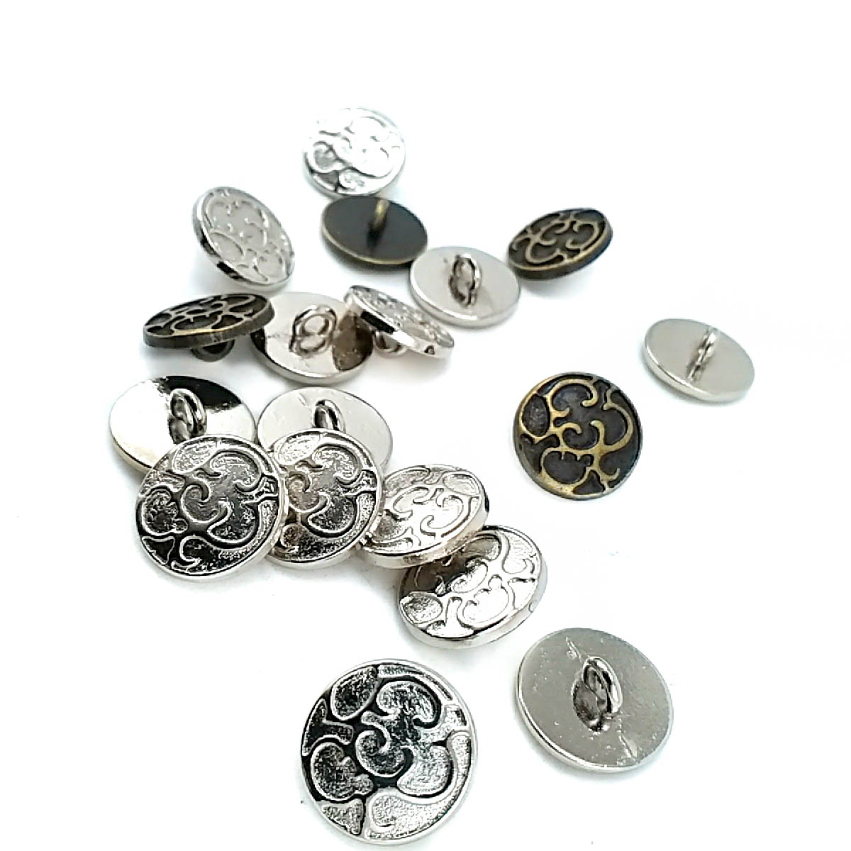 14 mm Shank Button front and detail view