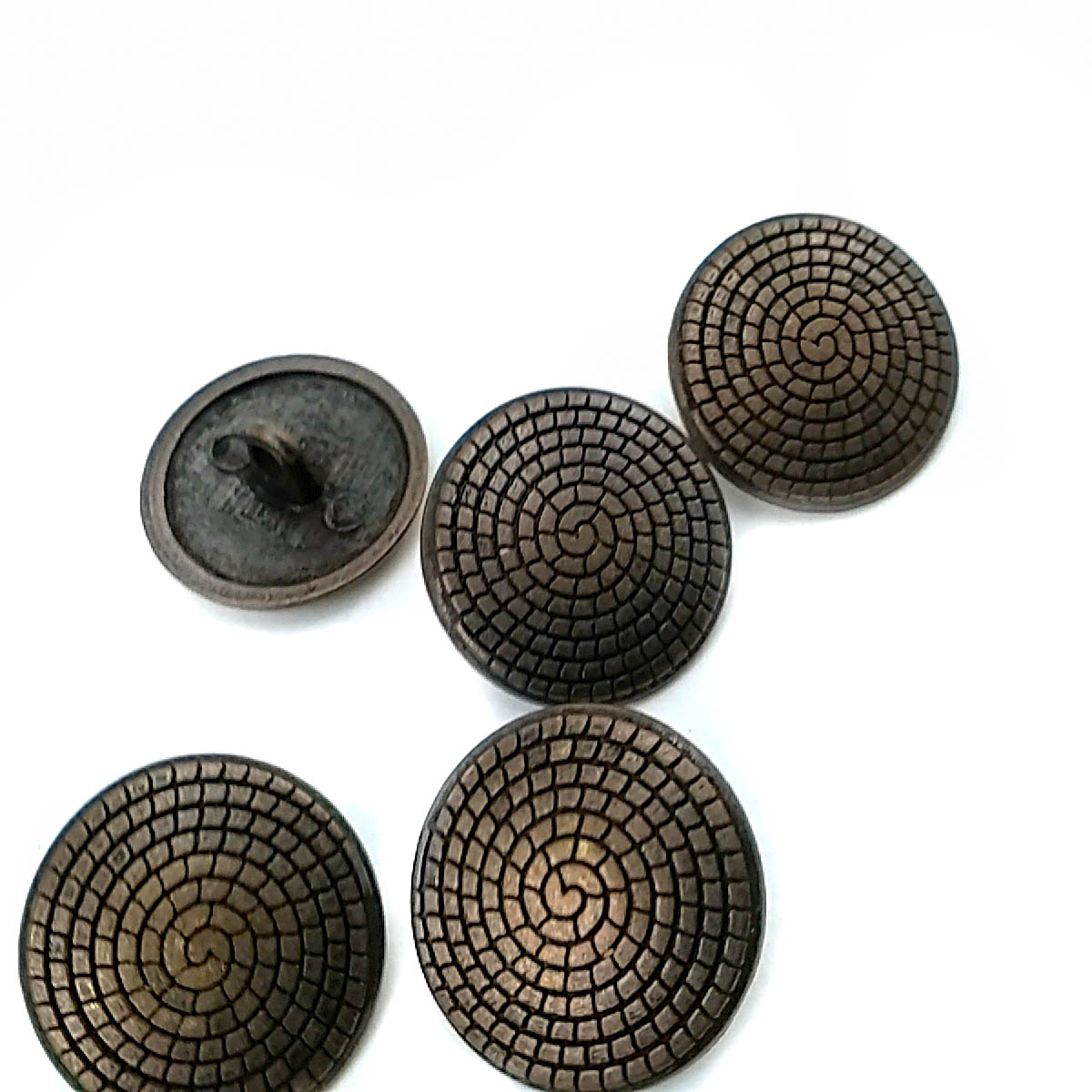 Shank Button Spiral Pattern 20 mm - 32 L E 119