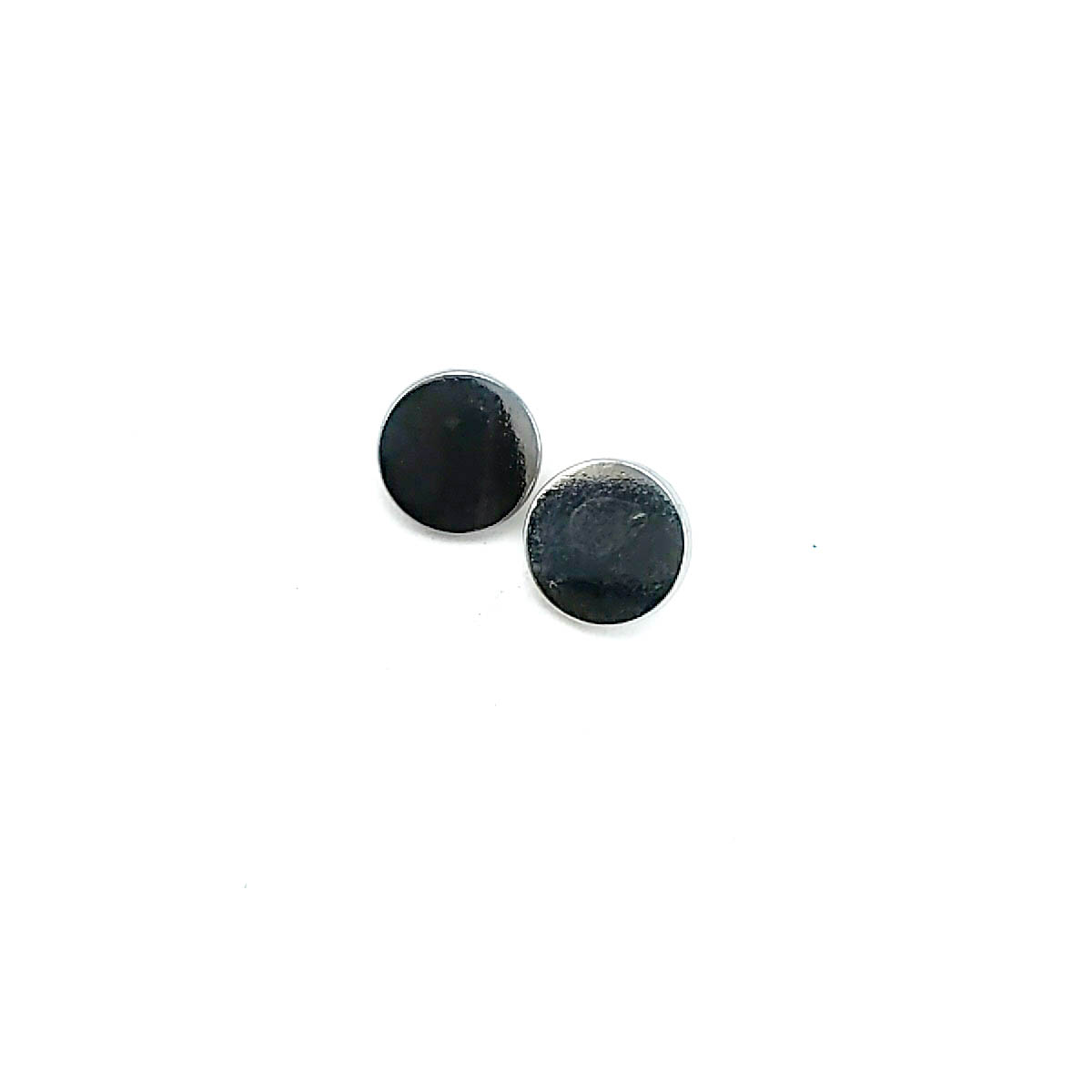 20 mm Shank Button product image 20 mm Shank Button front and detail view