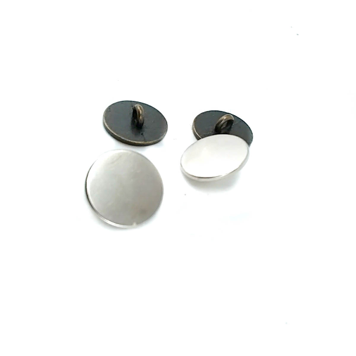 15 mm Shank Button front and detail view