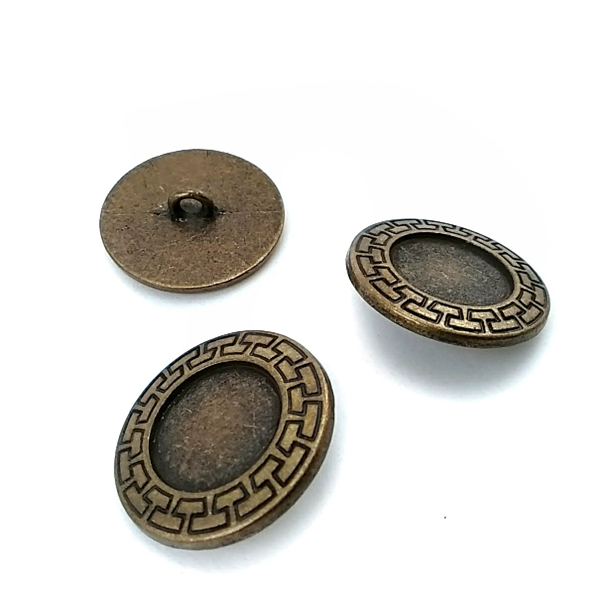 27 mm Enamel / Colored Shank Button front and detail view