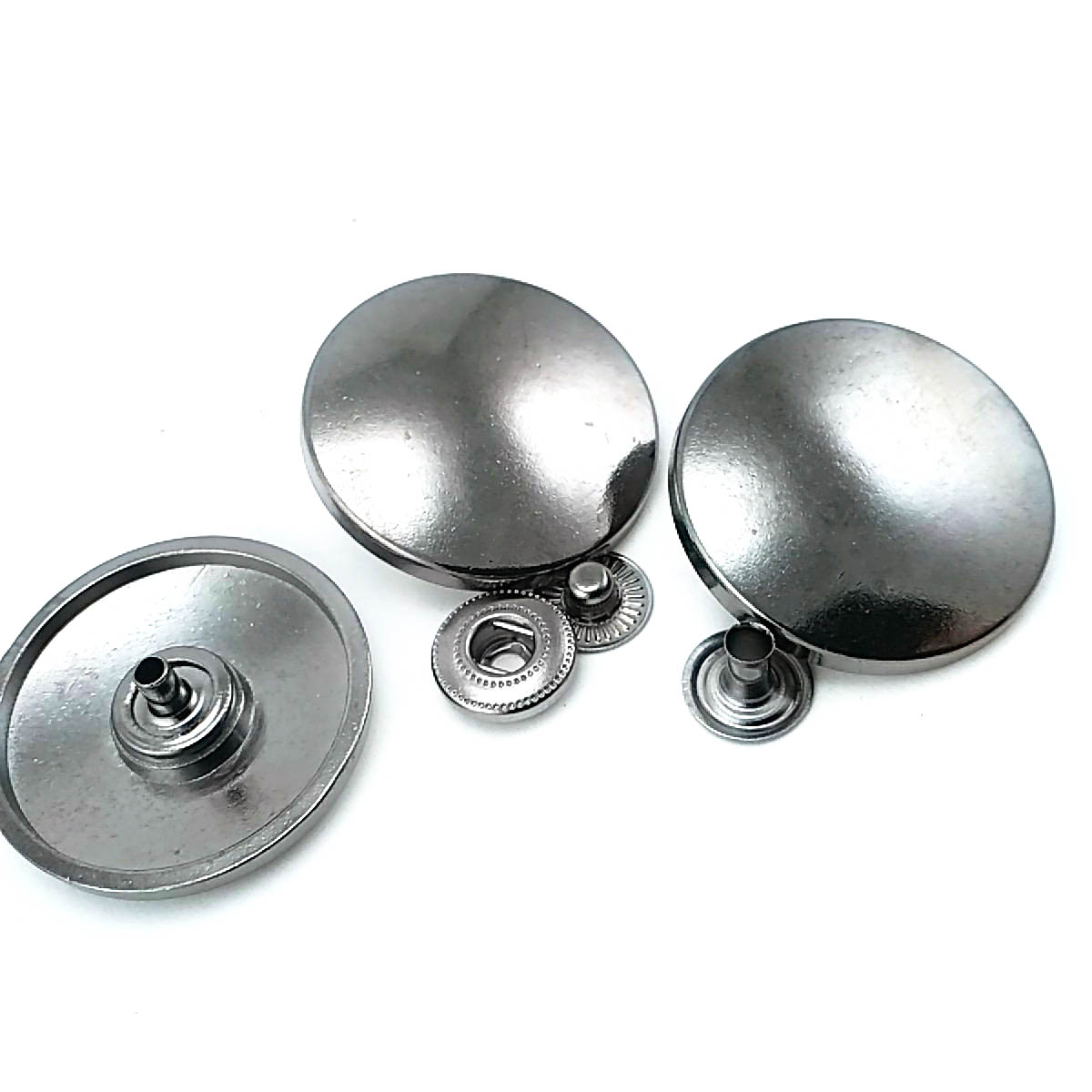 Hafif Bombeli Büyük Boy Çıtçıt Düğme 32 mm - 50 boy E 1538