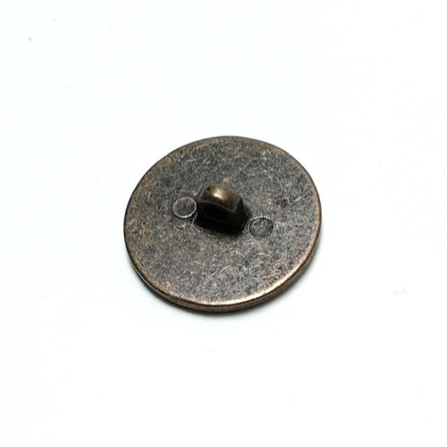 Stylish-footed metal button 24 mm - 38 lignes