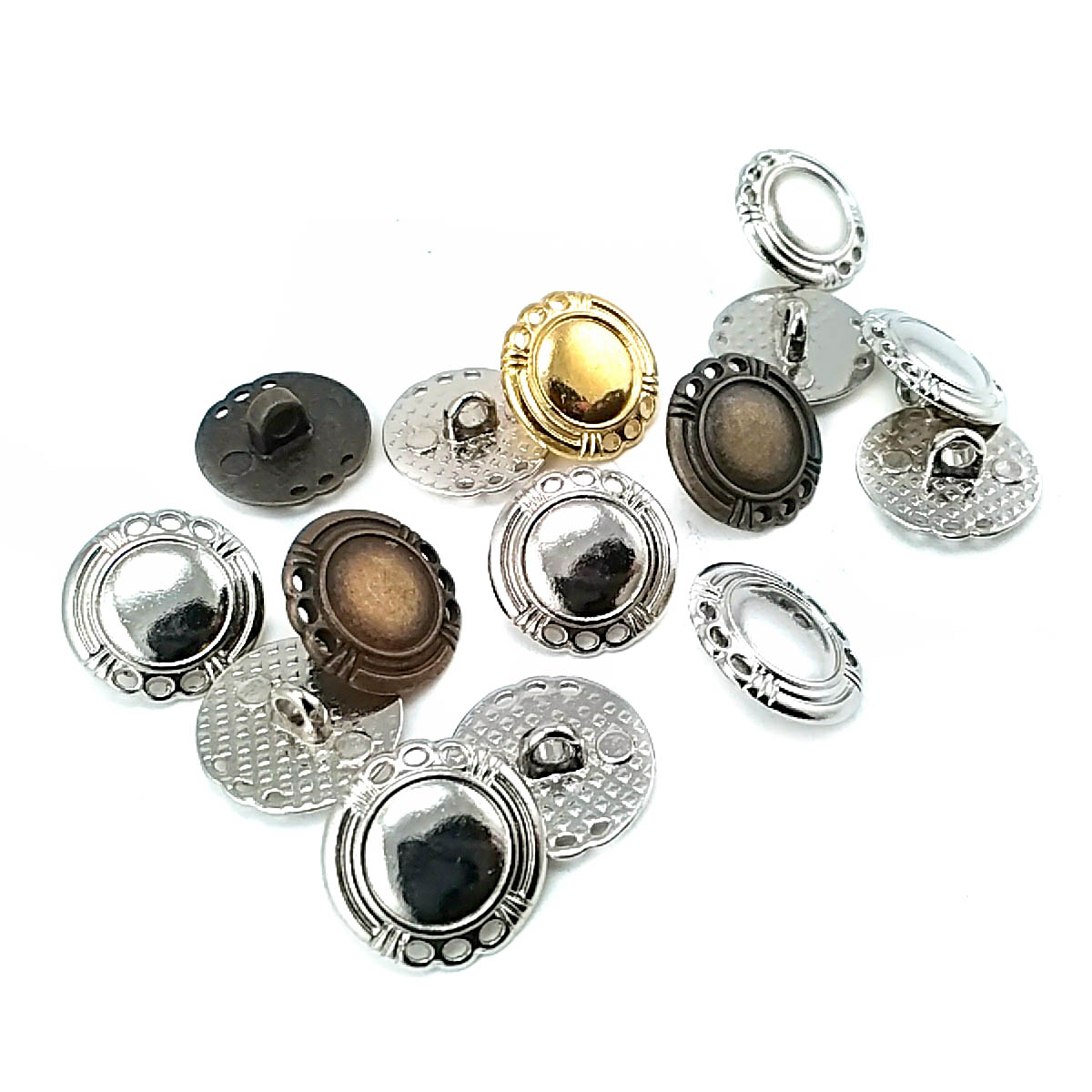 16 mm Ayaklı Düğme ürün görseli 16 mm Ayaklı Düğme ön ve detay görünümü
