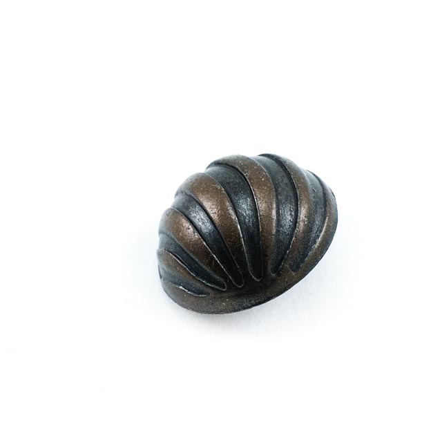 35 mm Shank Button front and detail view