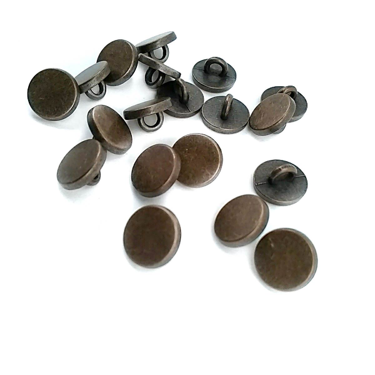 Flat Coin Shape Metal Shank Button 10 mm - 16 L E 1987