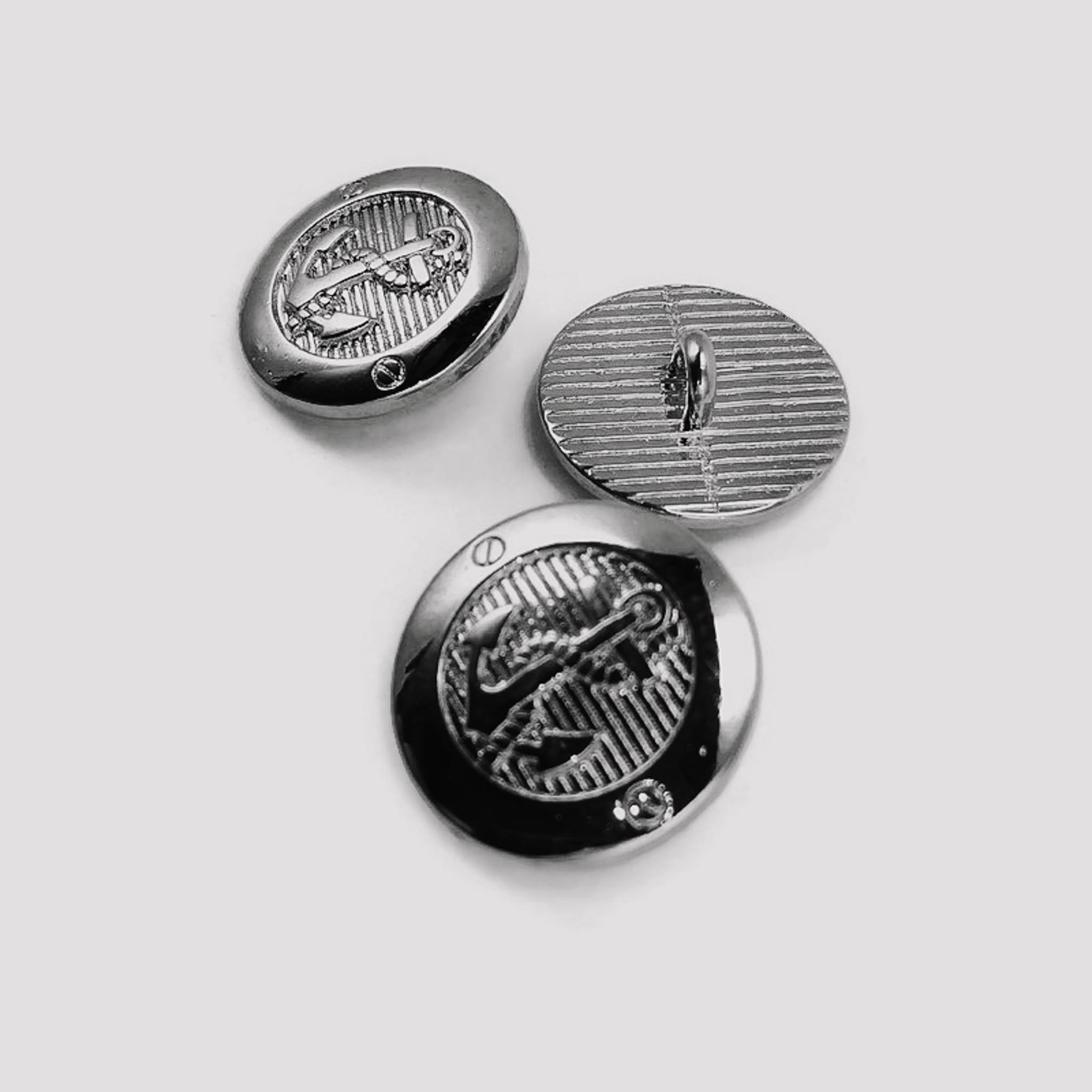 Anchor Patterned Shank Button 17 mm - 28 L  E 2044