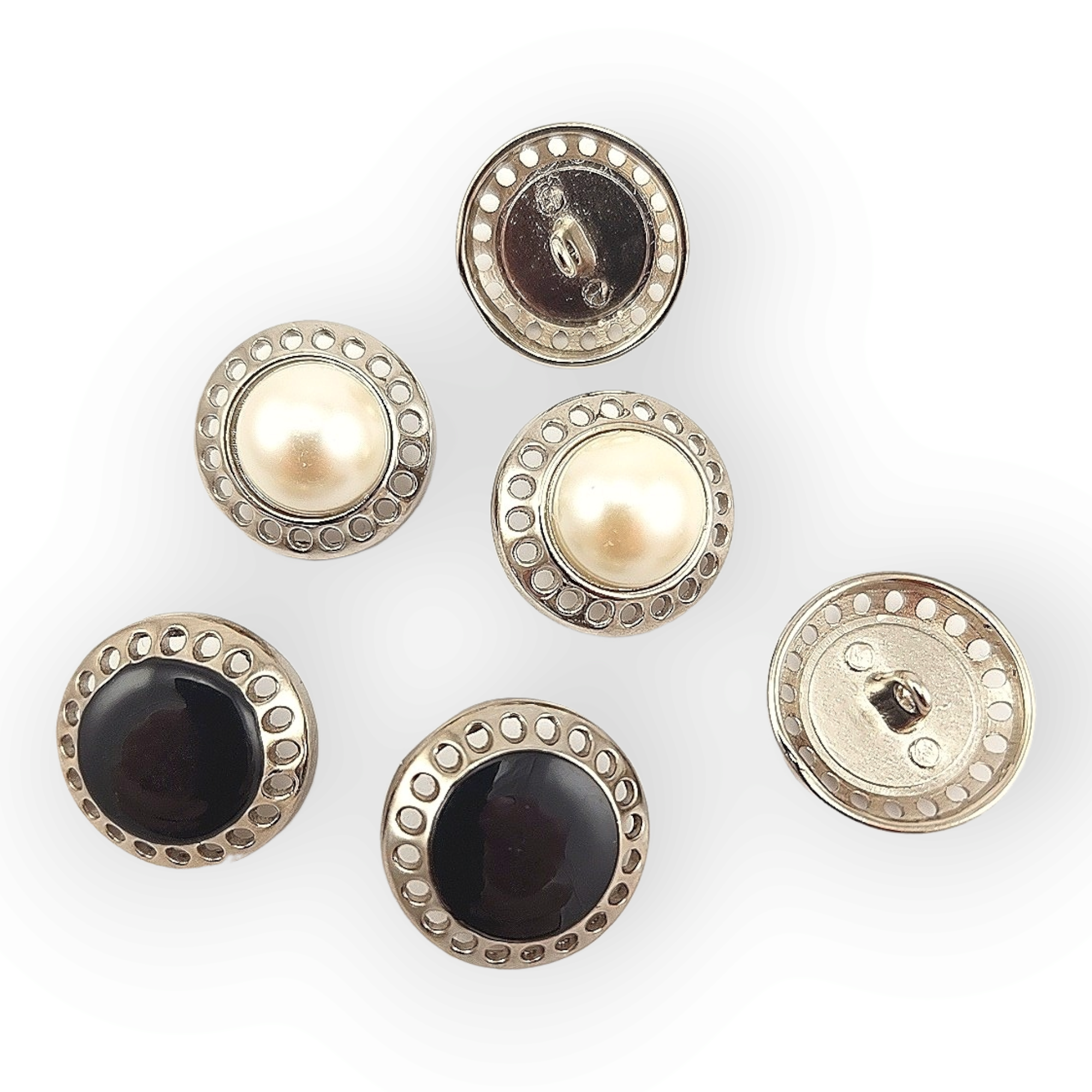 Pearl Shank Button 22.7 mm - 36 L Enameled Jacket Button E 2241 Pearl Shank Button 22.7 mm - 36 L Enameled Jacket Button E 2241
