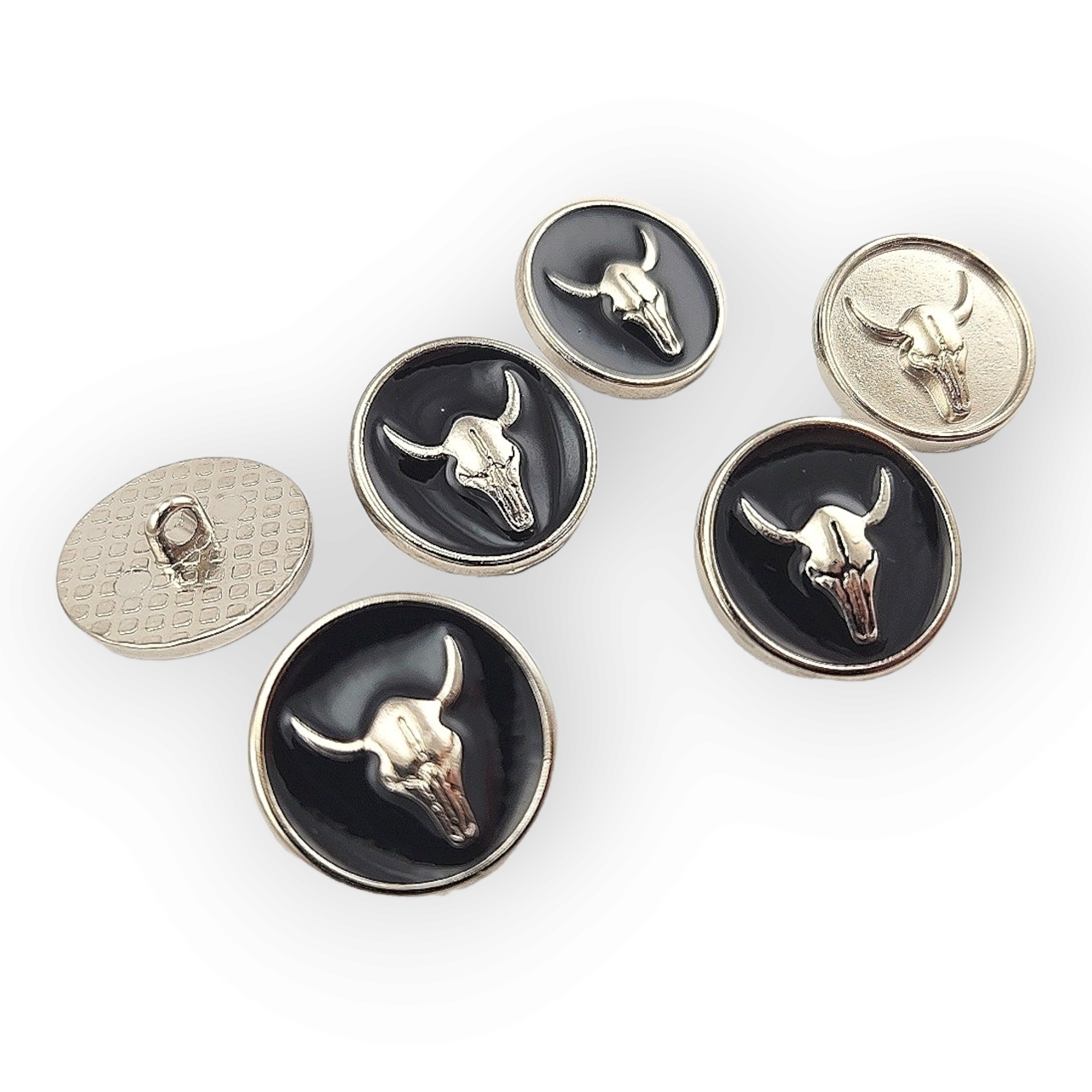 20.7 mm - 32 L Ox Head Logo Shank Button E 2245 MN 20.7 mm - 32 L Ox Head Logo Shank Button E 2245 MN